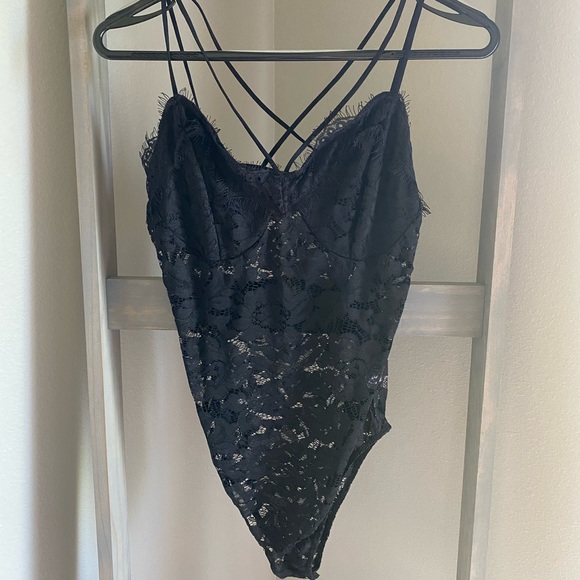 SHEIN Tops - Black Shein Bodysuit